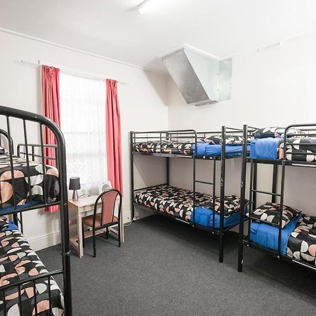 Хостел Dolphin Retreat Bunbury Yha Экстерьер фото